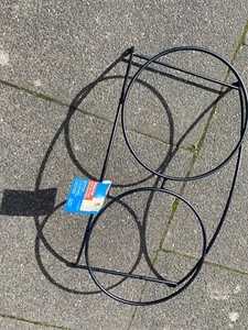 Fressnapf Gestell für kleine / mittlere Hunde - Bild 1 von 1