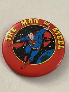 Superman The Man Of Steel Button Pin B63 - Picture 1 of 2