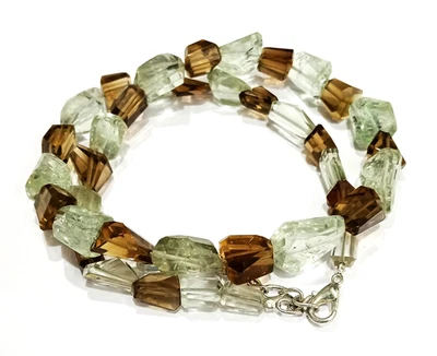 Collar pepita facetada de cuarzo amatista verde y cerveza AAA+ - Declaración hecha a mano Foto 1 de 4