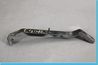 11-17 Infiniti QX56 QX80 suporte de para-choque inferior traseiro esquerdo do lado do motorista fabricante de equipamento original - Imagem 1 de 4