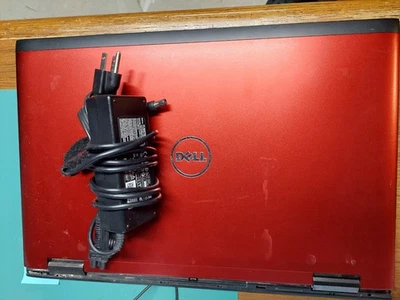 Dell Vostro 3750 с зарядным устройством Intel Core i5 4GB RAM, 320GB HD, Win10 - нуждается в батарее - Изображение 1 из 4