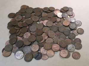 DECEASED ESTATE BULK LOT 400 AUSTRALIAN HALF PENNY PENNIES 1911-1964 1.7kg - Picture 1 of 2