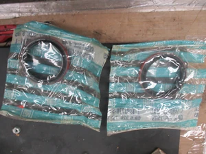 RARE NOS GM 1493776 1969-1978 EL DORADO & TORONADO FRONT WHEEL GREASE SEAL Pair - Picture 1 of 4