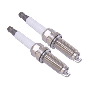 2pcs Spark Plug Fit for Honda Civic 1.5L L4 ILZKAR8H8S 95112 12290-59B-003 New - Picture 1 of 4