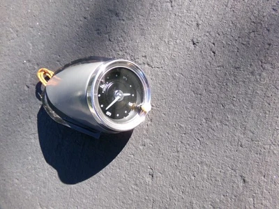 Chevrolet 1951 1952 reloj y bisel funcionando - New Haven GM Foto 1 de 4