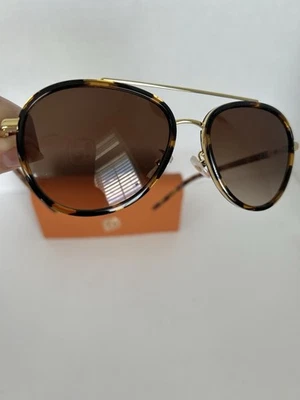 Gafas de sol Tory Burch TY 6089 330413 de plástico tortuga oscuro lentes degradadas marrones Foto 1 de 4