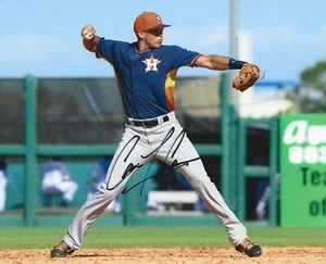 HOUSTON ASTROS ALL STAR CARLOS CORREA SIGNED 8x10 2017 SERIES CHAMPION TWINS - Picture 1 of 1