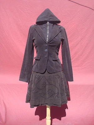 Conjunto de 2 piezas de pana de algodón marrón para mujer Traje Falda Blazer con capucha Chaqueta M Italia Foto 1 de 4