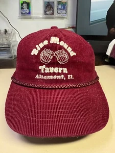 Gorra de béisbol de pana de colección Blue Mound Tavern sombrero de camionero SnapBack granate - Imagen 1 de 8