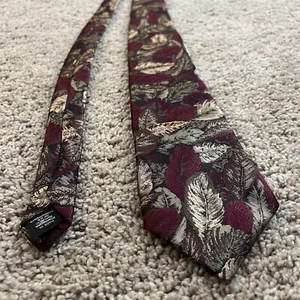 Vintage Tie Editions by Van Heusen Luxury Tie Red Floral Leaf Pattern 90s Maroon - Picture 1 of 8