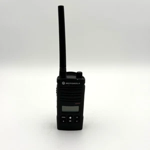 Motorola RDM2070BFAAS radio a 2 vie con unità batteria solo NON TESTATA - Foto 1 di 9