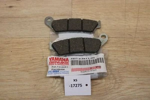 Yamaha 5D7-F5811-00 Pad, Caliper 2 NOS NEW Genuine xs17275 - Picture 1 of 2