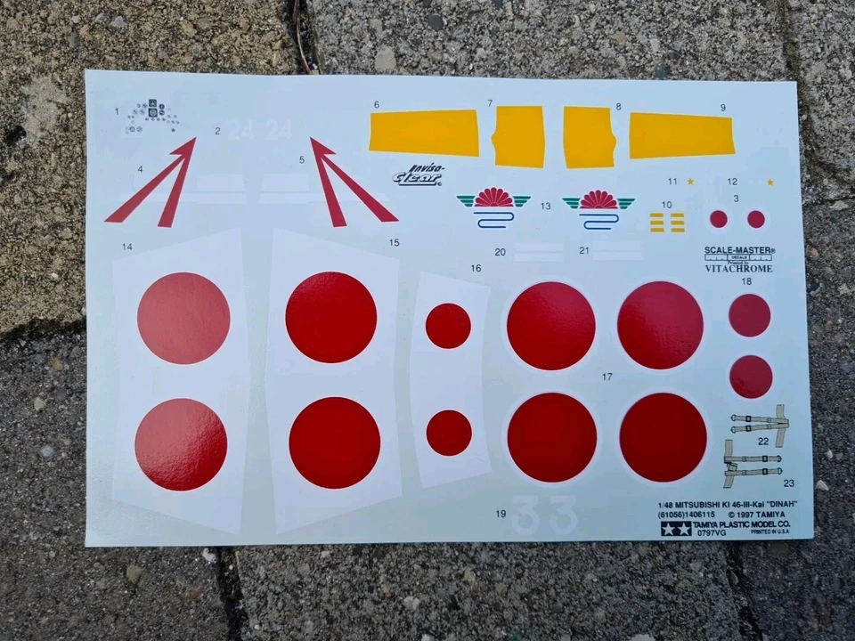 1:48 TAMIYA MITSUBISHI KI46 DINAH DECALS SET - Immagine 1 di 1