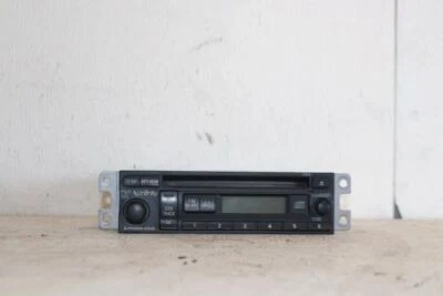 Reproductor de CD radio AM FM MITSUBISHI MONTERO 2000-2001 OEM R#2679 Foto 1 de 4