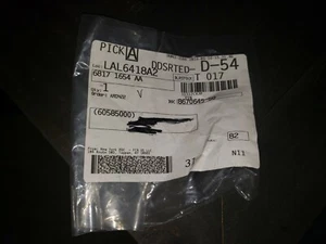 New Eng Water Pump Pin-VIN: 7 Mopar # 68171654AA fits 2017 Chrysler Pacifica - Bild 1 von 4