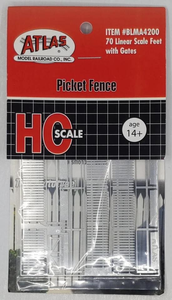 BLMA Models 4200 HO Scale Picket Fence 70 Linear Scale Feet with Gates - Image 1 of 2