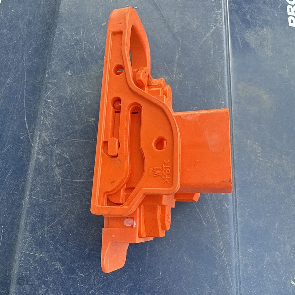 2005 TOYOTA PRIUS HS250H CAMRY HYBRID BATTERY PLUG FUSE 90982-11049 OEM 09 Foto 1 de 4