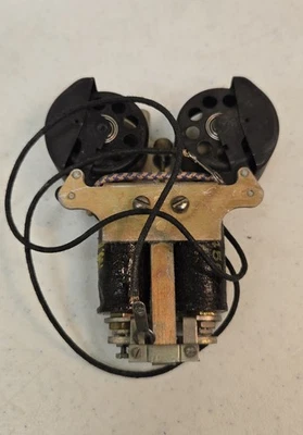 Timbre de teléfono vintage inusual - Nuevo stock antiguo en caja original Foto 1 de 4