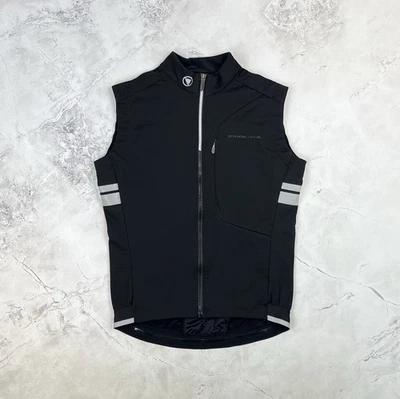 Endura 'Windchill' Black Full Zip Windproof Cycling Gilet Size Small S - Image 1 of 4