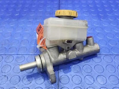 Conjunto de cilindro maestro de freno turbo Subaru WRX 2012-2014 OEM 26401AG030 Foto 1 de 4