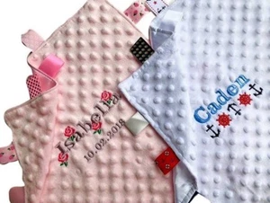 PERSONALISED BABY TAGGY BLANKET COMFORTER BOY GIRL EMBROIDERED SOFT SNUGLY GIFT - Picture 1 of 4