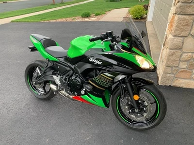 Carenado negro verde inyección FSB apto para Kawasaki Ninja 650 z004 2017 2019 Foto 1 de 4