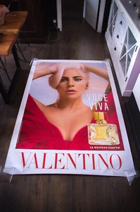 LADY GAGA VALENTINO VOCE VIVA Französischer Bus Vintage Werbeplakat Original - Bild 1 von 7