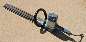 Sears Craftsman 16" Double Insulated Electric Hedge Trimmer #315.85761 - Picture 1 of 9