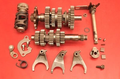 Yamaha YZ250F YZ 250F 2006 01-13 transmisión engranajes eje cambio horquilla tambor tranny Foto 1 de 4