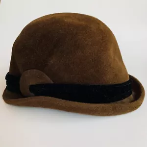 Jennifer Hoertz New York Fashion Hat, Brown with Black Velvet Band - Picture 1 of 9