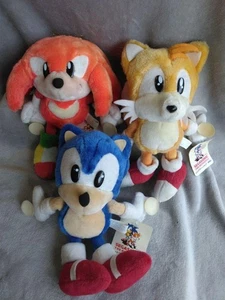 Sonic the Hedgehog Plush Tales Knuckles 1995 Vintage - Picture 1 of 10