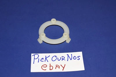 Horn Ring Retainer 1962-64 Ford Fairlane 1963-64 Galaxie 1964-69 AMC  3167099 - Image 1 of 4