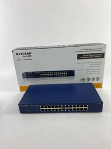 NETGEAR 24-Port Gigabit Ethernet Unmanaged Switch (JGS524) - Desktop or - Afbeelding 1 van 6