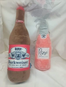 Bark Barkweiser bottiglia di birra e zampe zippy vino rosa peluche cane giocattoli - Foto 1 di 2