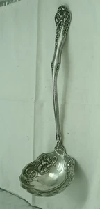 Rogers BERWICK DIANA 1904 12 1/2" Art Nouveau floral motif soup ladle - Picture 1 of 5