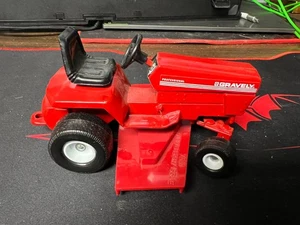 1ST EDITION RARE VINTAGE DIECAST MODEL GRAVELY RIDING TRACTOR 75TH ANNIV E15 - Picture 1 of 5