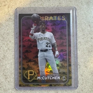 Paraguas de playa 2024 Topps Serie 2 - Andrew McCutchen SSP/50 Piratas de Pittsburgh - Imagen 1 de 3