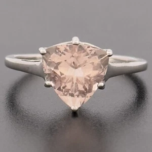 9ct White Gold Morganite Solitaire Cocktail Ring Size O Hallmarked - Picture 1 of 10