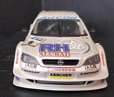 Action Opel V8 Coupe DTM 2000 1/18 Maßstab Auto