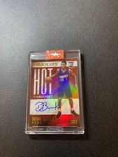 2015-16 Devin Booker Hoops Basketball Rookie Hot Signatures.