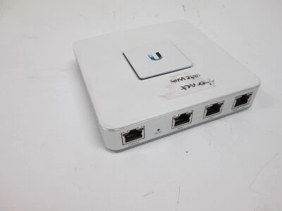 UBIQUITI UNIFI SECURITY GATEWAY 1000MBPS GIGABIT USG - Image 1 of 4