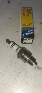 WR8B+ KIT 4 CANDELA ACCENSIONE BOSCH PER RENAULT 4 5 - Picture 1 of 2