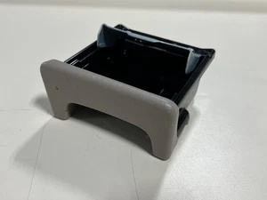 01-05 Toyota RAV 4 FRONT DASH Ashtray Tray Beige OEM Rav4 - Picture 1 of 3