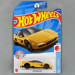 Hot Wheels 2022 '90 Acura NSX Giallo con Ruote Nere a 10 Raggi HW J-Imports - Foto 1 di 10
