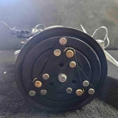 Compresor de aire acondicionado Nissan MAXIMA 00 01 Foto 1 de 4