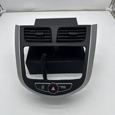 Hyundai Accent 2013-2015 2016 radio embellecedor bisel interruptor de peligro y ventilación central de CA Foto 1 de 2