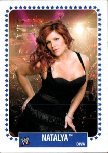 Tarjeta de lucha libre Topps Heritage IV WWE 2008 #70 de Natalya Neidhart novata radiocontrol - Imagen 1 de 2