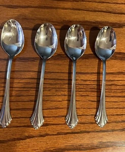ONEIDA BANCROFT Oval Soup Spoons SET OF 4 STAINLESS Flatware 6 7/8" - Picture 1 of 6