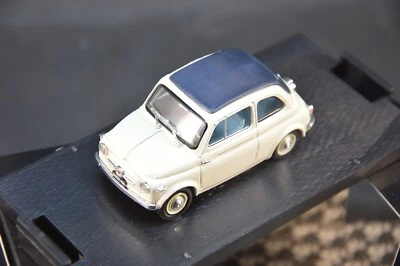 FIAT NUOVA 500 NORMALE CHIUSA 1957 GRIGIO CHIARO SCALA 1/43 BRUMM R343-01 - Immagine 1 di 3