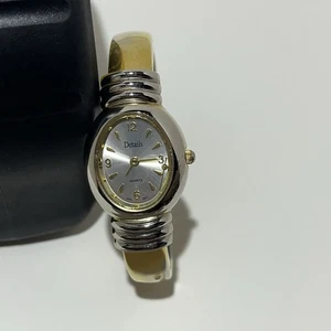 Details Quartz Brand Ladies Vintage Watch Silver And Gold Tone Gold Tone Band - Picture 1 of 4